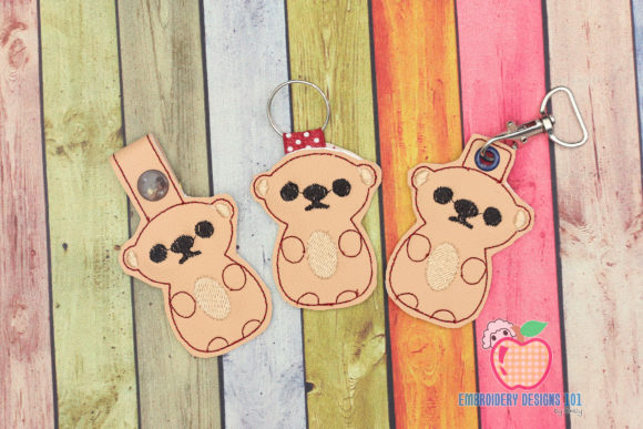 Review: Funny Sitting Brown Bear ITH Keyfob Design